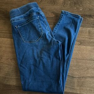 Old Navy pull on Rockstar Jeggings